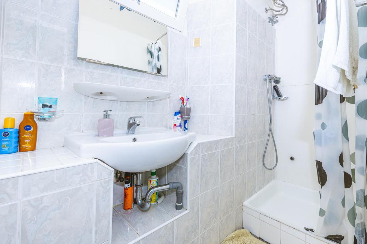 Guesthouse Isabel La Catolica Dubrovnik Luaran gambar